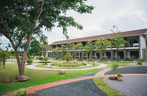 Tambon Nam Chun Hotel | อนาลยา เพลส - Analaya Place