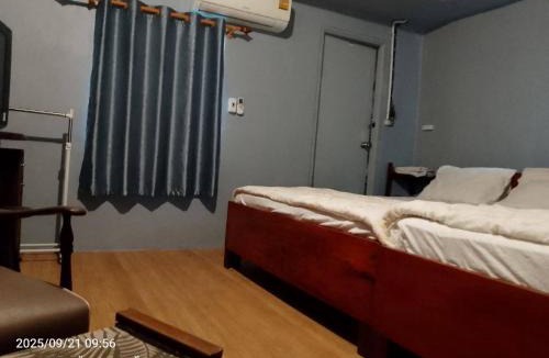 Kumphawapi Resort | เคียงนารีสอร์ทคาเฟ่