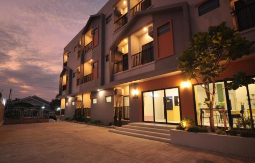 Khao Sam Yot Apartment | เดอะมั้งกี้โฮเทลแอนด์เรสซิเดนซ์