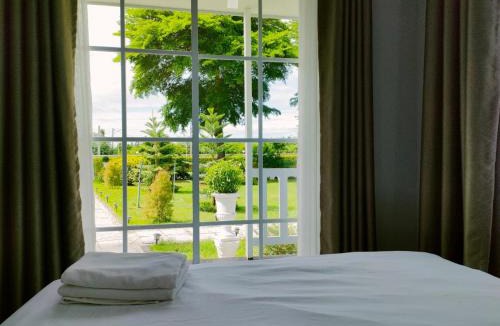 Sam Chuk Hostel | โรงแรมแฮปปี้ สามชุก Happy Motel samchuk