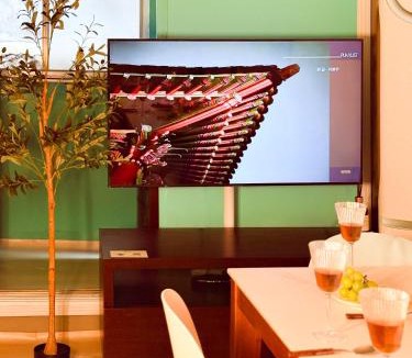 Sajik-dong Hostel | 경복궁,광화문,명동,남산근접 3룸