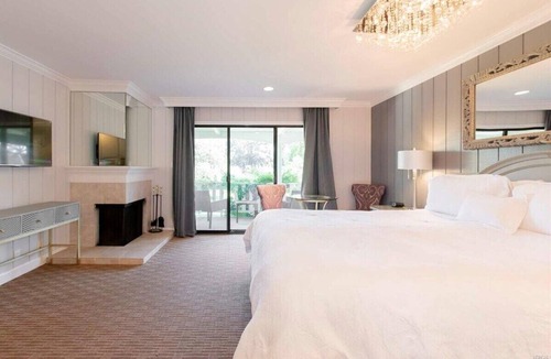 Napa Condo | 1 bed 1 bath Silverado Resort Experience Jr. Suite Condo