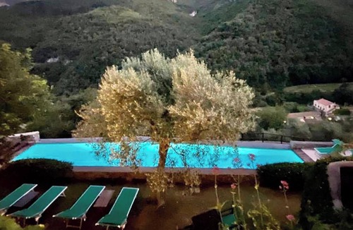 Colletta Cottage | 1 Bed Cottage Sleeps 4 Private Garden - Pool