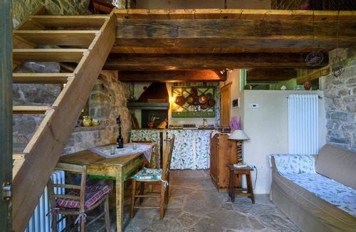 Montecopiolo House | 1 bedroom nice home in Villagrande di Monteco