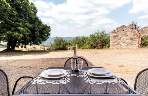 Montecastelli Apartment | 1 Bedroom Apartment in Montecastelli Pisano