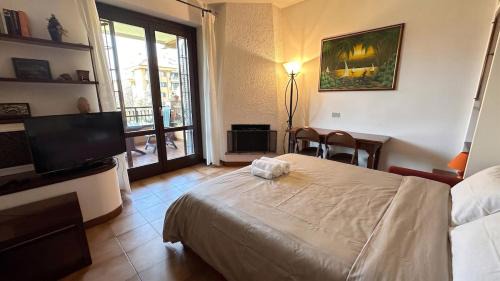 Peschiera Borromeo Apartment | [10 minuti dall'aeroporto] Linate Studio Flat
