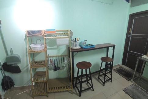 Lat Yao Apartment | 103 Lovely AC apartment with private kitchen