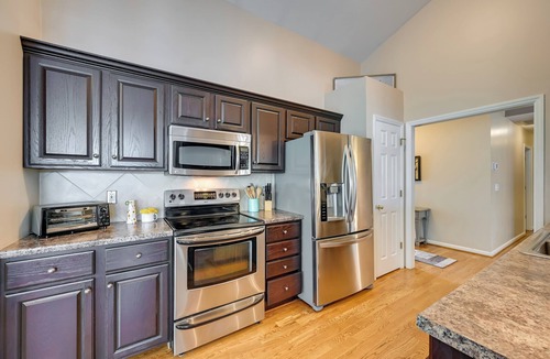 Browns Summit Cottage | 11 Mi to Greensboro: Family Home w/Hot Tub
