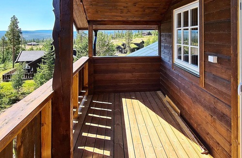 Amot House | 11 person holiday home in Osen