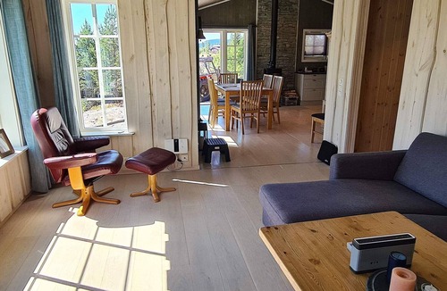 Amot House | 11 person holiday home in Osen