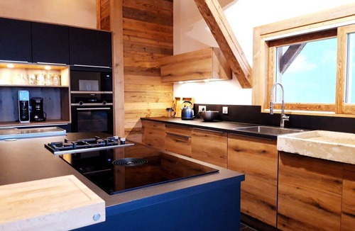 Villard-sur-Doron Ski Chalet | 12-person chalet with sauna and Nordic bath