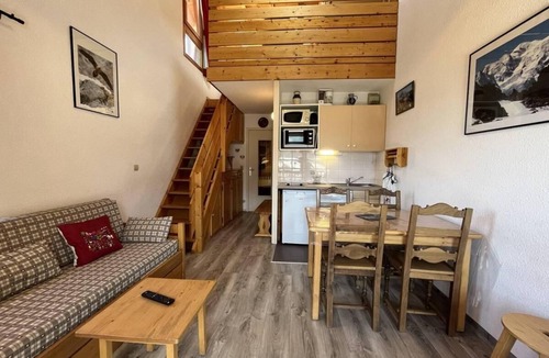 Vallandry Apartment | 130m from resort center, 2nd floor, balcony, tv, 47m², Peisey-Vallandry