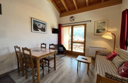 Vallandry Apartment | 130m from resort center, 2nd floor, balcony, tv, 47m², Peisey-Vallandry