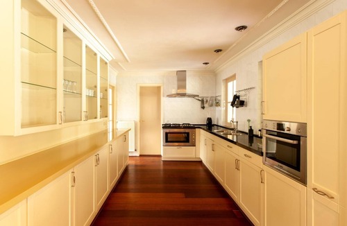 Heerhugowaard Villa | 13P 5B Beautiful villa with Pool and Jacuzzi