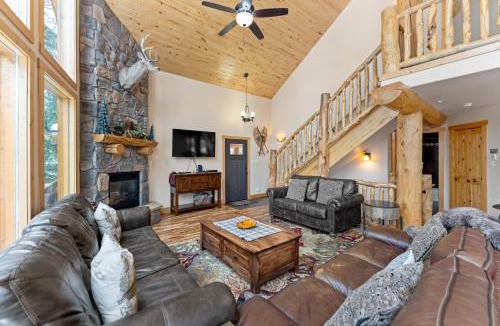 Blue River Villa | 14 Miners Court