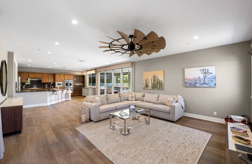 Oxnard Shores House | 1520MBR Shangri-La on the Shores