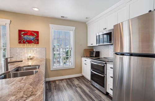 Buck Island Apartment | 1606 - Shades of Sand - Corolla Escape w/Hot Tub & Community Pool