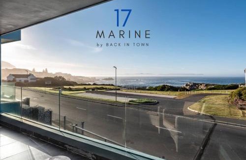 Westcliff Apartment | 17 Marine - 3 Bedroom - Sea View - Apt 101