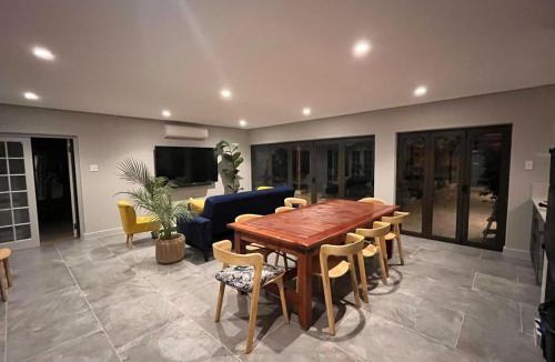 Paarl House | 18 On Louvre Guesthouse