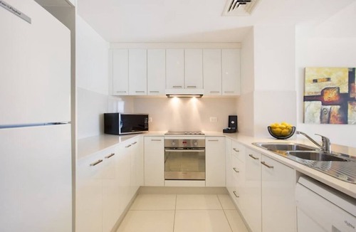 Surfers Paradise Apartment | 1803 Allunga 18th Floor Ocean views