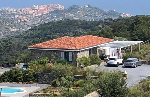 Dolcedo Apartment | 2 apartments with pool, sea view