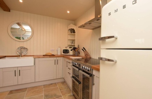 West Linton Cottage | 2 Bed in West Linton (oc-76383)