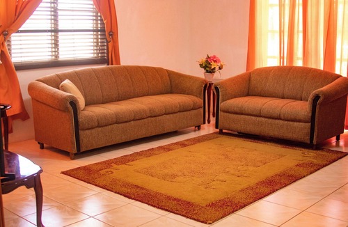 George Hill Villa | 2-Bedroom/Bath Comfortable AI Residence- A/C, WiFi and 7 mins away from beach.
