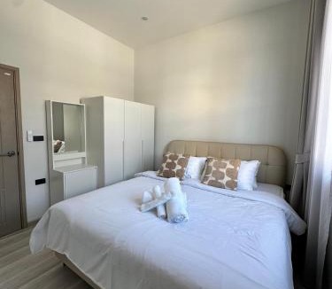 Nong Chaeng House | 2 Bedroom Modern House
