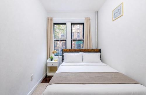 Bloomingdale Apartment | 2 Bedroom Stylish Unit
