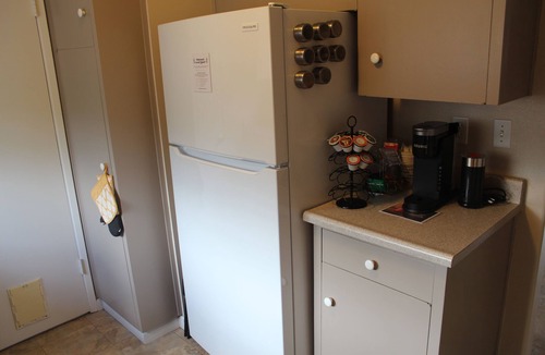 Hope House | 2-bedroom townhome in tranquil Santa Barbara with fitnes and game room in garage