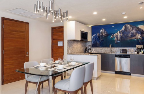 Santa Rosa Resort | 2 Bedroom unit at Villa la Valencia with Stunning Viewsn