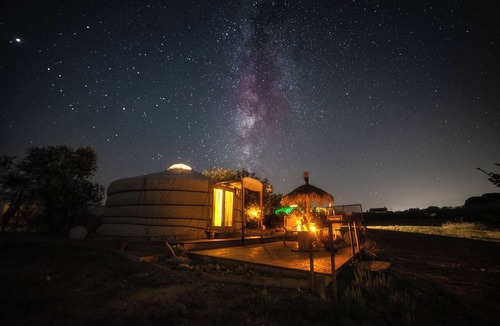 Torre A Castello RV Rental | 2 Cuori e 1 Yurta Glamping in Toscana