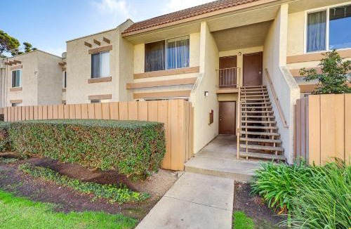 Port Hueneme House | 2 Mi to Beaches: Condo w/Patio in Port Hueneme!