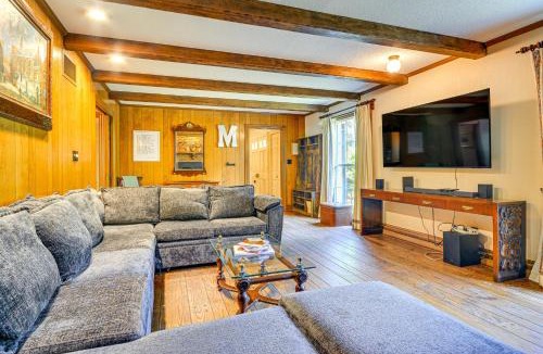Thomasville House | 2 Mi to Main St Thomasville: Family Home w/Games