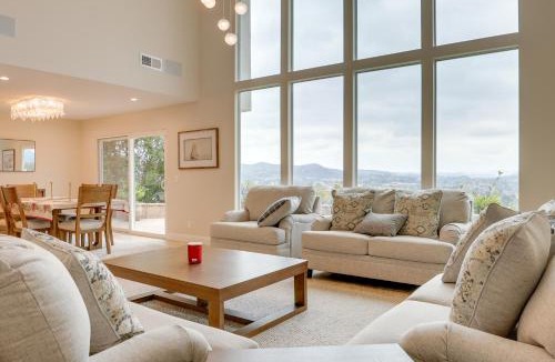 Westlake Village House | 2 Mi to Promenade at Westlake: Mtn-View Haven!