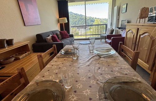 Notre-Dame-de-Bellecombe Apartment | 2-room apartment, pets allowed, parking in Notre-Dame-de-Bellecombe