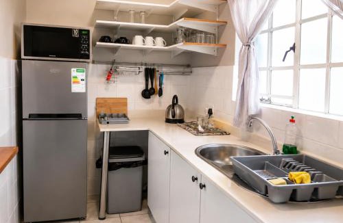 Linden Apartment | 2# Tranquility Cottage, Power inverter, fast WiFi Linden