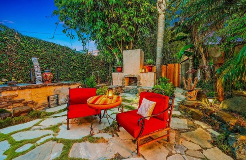 Ventura House | 20% Off July! Perfect For Families -Hot Tub*