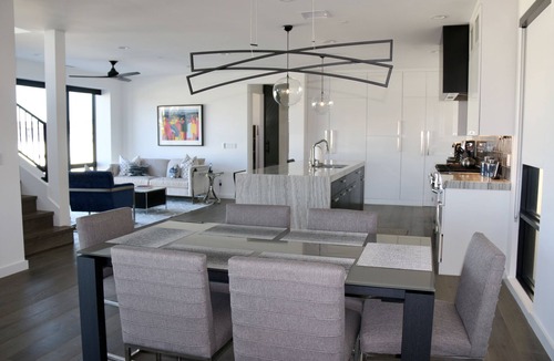 Hollywood Beach House | 20 Seconds to the Beach, Elevator,New Sophisticated Luxury Beach Home
