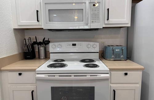 Venetian Bay Villages House | 2222 Townhouse-3 Bd-Clubhouse/gym/playground/pool