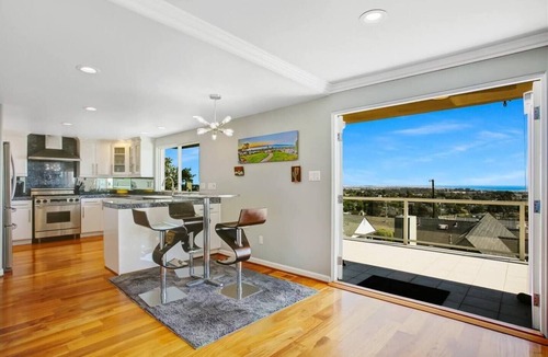 Ventura House | 25% Off July 28&29 Amazing Reviews/Views, Hot Tub*