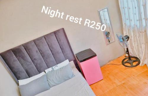 Rustenburg Bed & Breakfast | 26 molen street