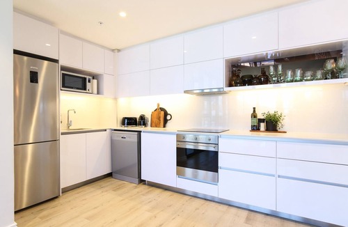 Cape Town City Centre Apartment | 270⁰ on Bree , Breathtaking Cloud Nine Views
