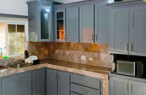 Porus Apartment | 2BR apt near beach, river, spa & highway access to Kingston & Mandeville,