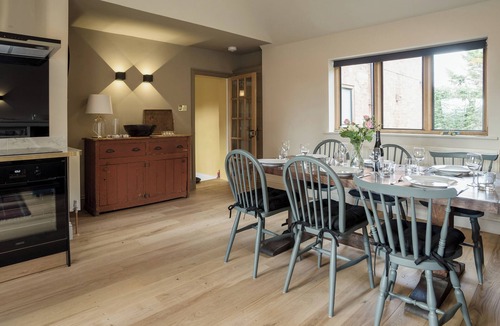 Moreton-in-Marsh Cottage | 3 bedroom accommodation in Stretton-on-Fosse, near Moreton-in-Marsh