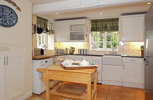 Chipping Norton Cottage | 3 bedroom accommodation in Bruern, near Chipping Norton