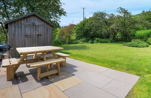 Penicuik Cottage | 3 bedroom accommodation in Edinburgh