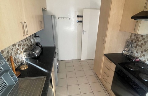 Bedfordview Apartment | 3 bedroom Apartment in Bedfordview