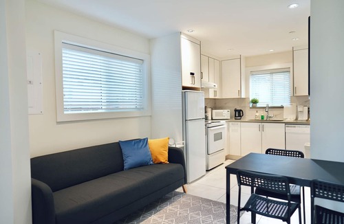 Knight House | 3-Bedroom Single House/1 Free Parking/Good Location in Vancouver