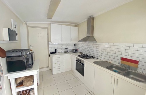 Green Point Villa | 3 bedroom Villa with a swimming pool "hidden gem and an oasis" in Green Point.